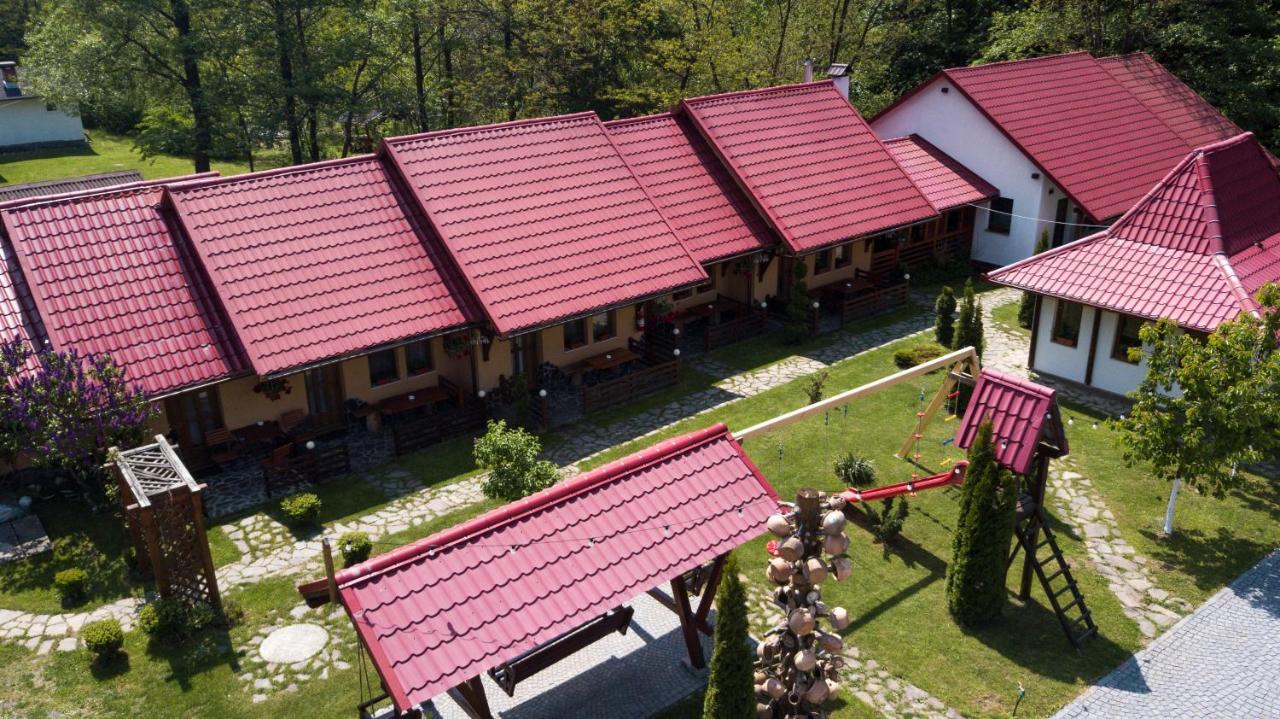 Patakmenti Panzio Spa โครุนด์ ภายนอก รูปภาพ